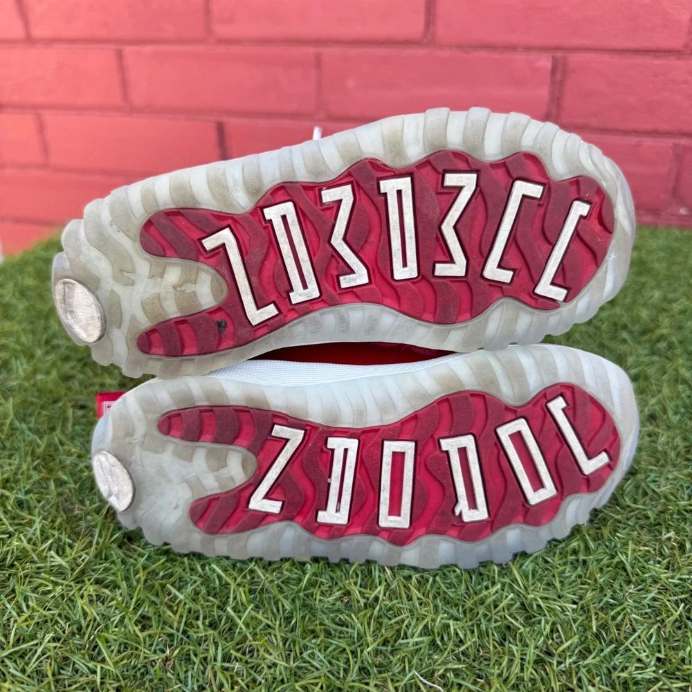 Jordan 11 Retro Cherry 2022 White Varsity Red‎ Kids Sneakers 10C 378040-116